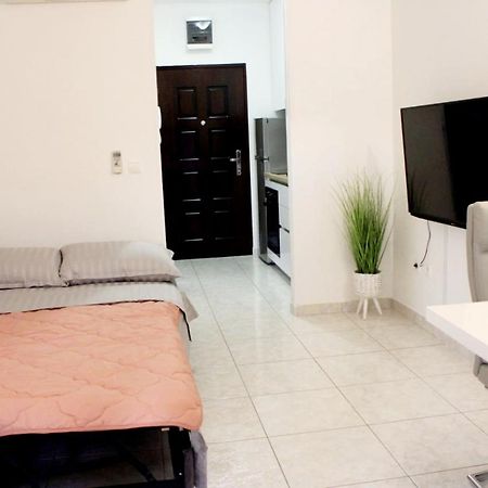 Mihaela Studio Apartmans 150M Near The Beach Kaštela Eksteriør bilde