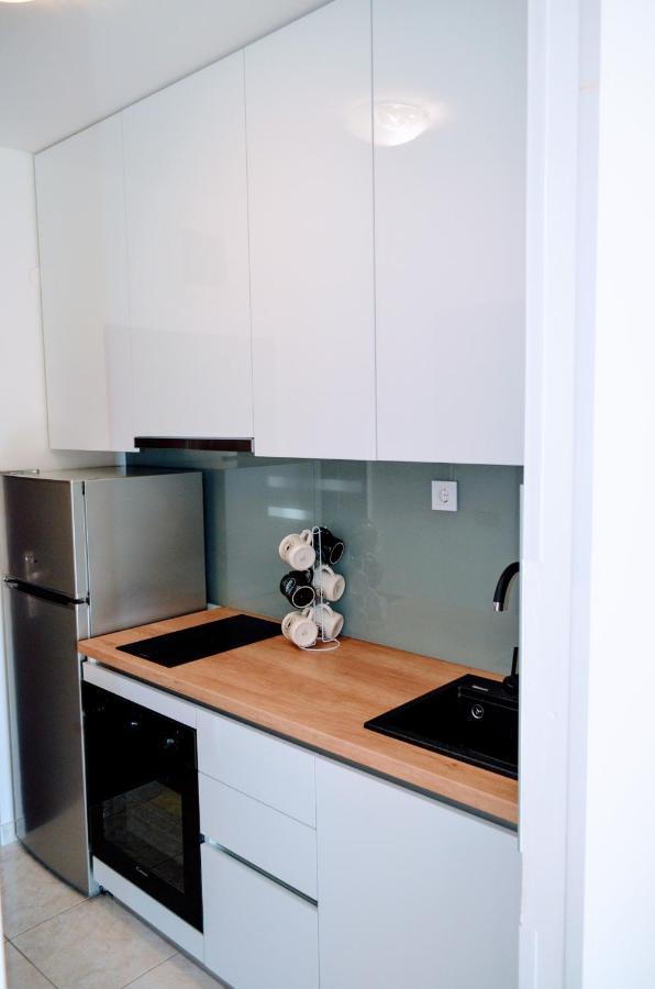 Mihaela Studio Apartmans 150M Near The Beach Kaštela Eksteriør bilde