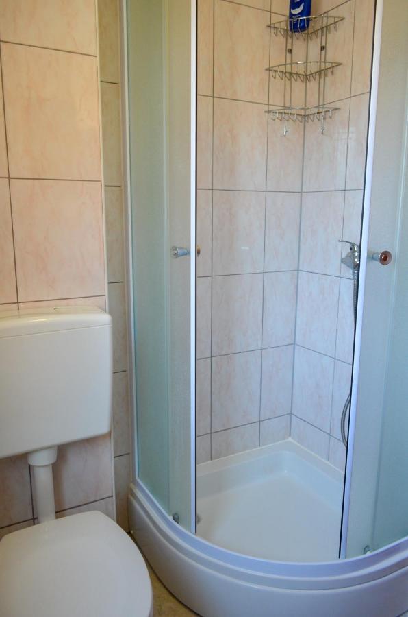 Mihaela Studio Apartmans 150M Near The Beach Kaštela Eksteriør bilde